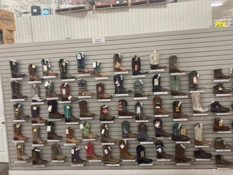 Apparel & Footwear Image #7